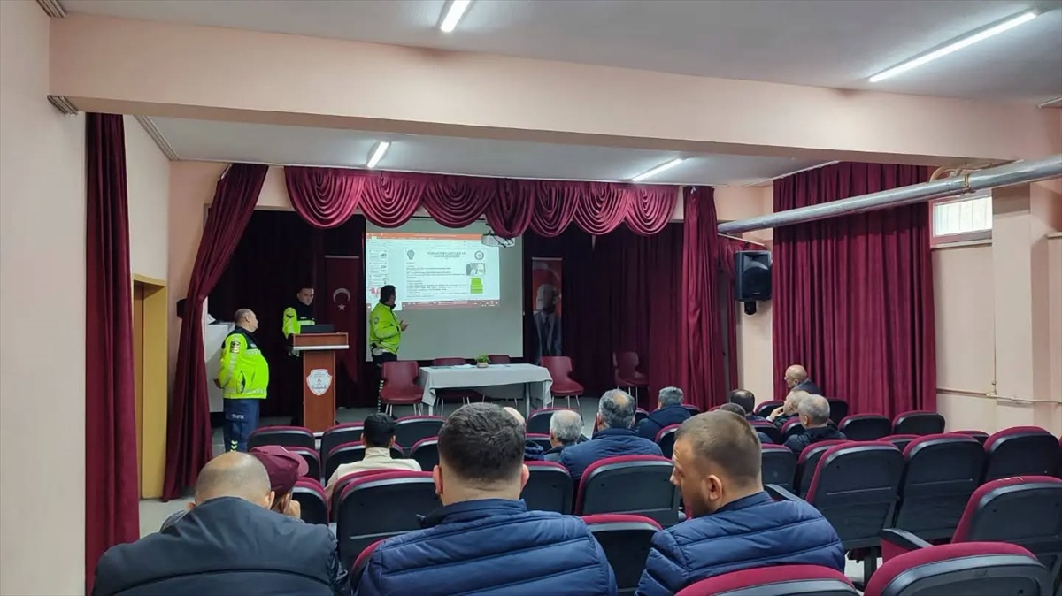 Pehlivanköy'de zincir marketlerde TÜFİS kapsamında fiyat denetimi yapıldı