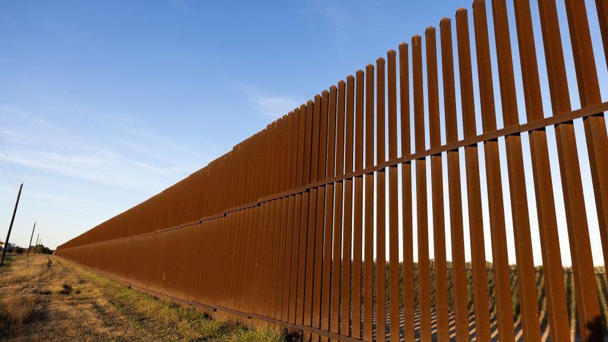 Trump döneminde ABD sınırı büyük oranda kapatıldı, 400 kilometre duvar yapıldı