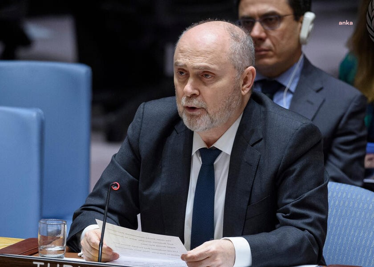Türkiye, Feridun Sinirlioğlu'nu BM Genel Sekreterliği için resmen aday gösterdi
