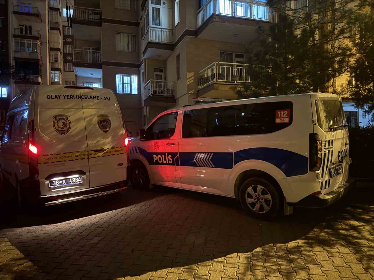 Kayseri Melikgazi'de yalnız yaşayan 80 yaşındaki kadın evinde ölü bulundu