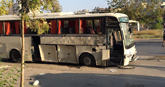 Картинки по запросу İzmir'de patlama; 8 yaralı
