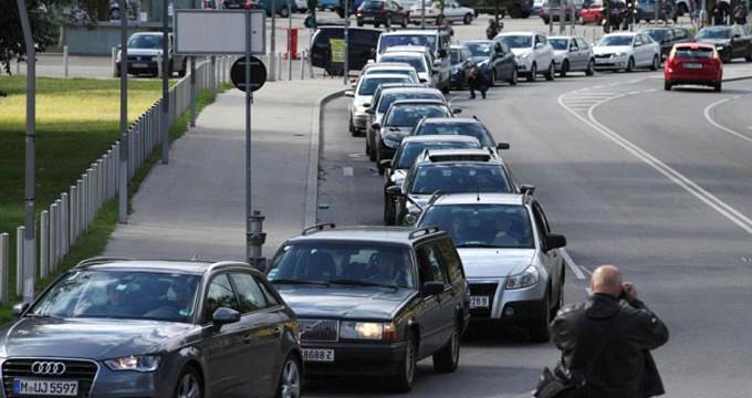 Hollandada Türkiye usulü düğün konvoyuna binlerce euro ceza 44