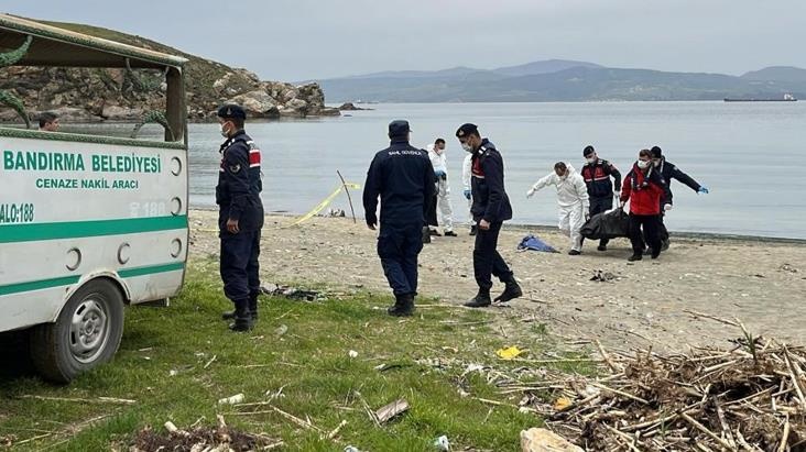 Bandırma'da erkek cesedi bulundu