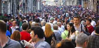 Türkiye'de işsiz sayısı şubat ayında bir önceki aya göre 109 bin kişi azalarak 3 milyon 78 bin kişi oldu
