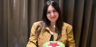 Doğum günü pastası beğenilmediği için eleştirilen Yasemin Sakallıoğlu'ndan cevap geldi