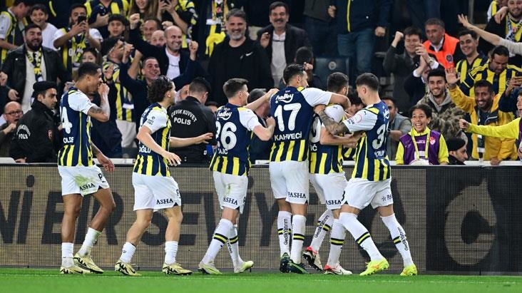 Fenerbahçe Süper Lig'i 2. bitirdi