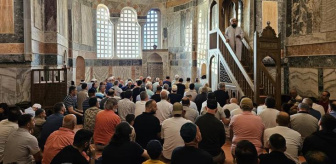 Kariye Camii'nde 79 yıl aradan sonra ilk bayram namazı kılındı