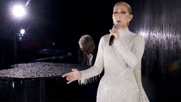 Katı kişilik sendromuyla mücadele eden Celine Dion, Paris Olimpiyatları'nda şarkı söyledi
