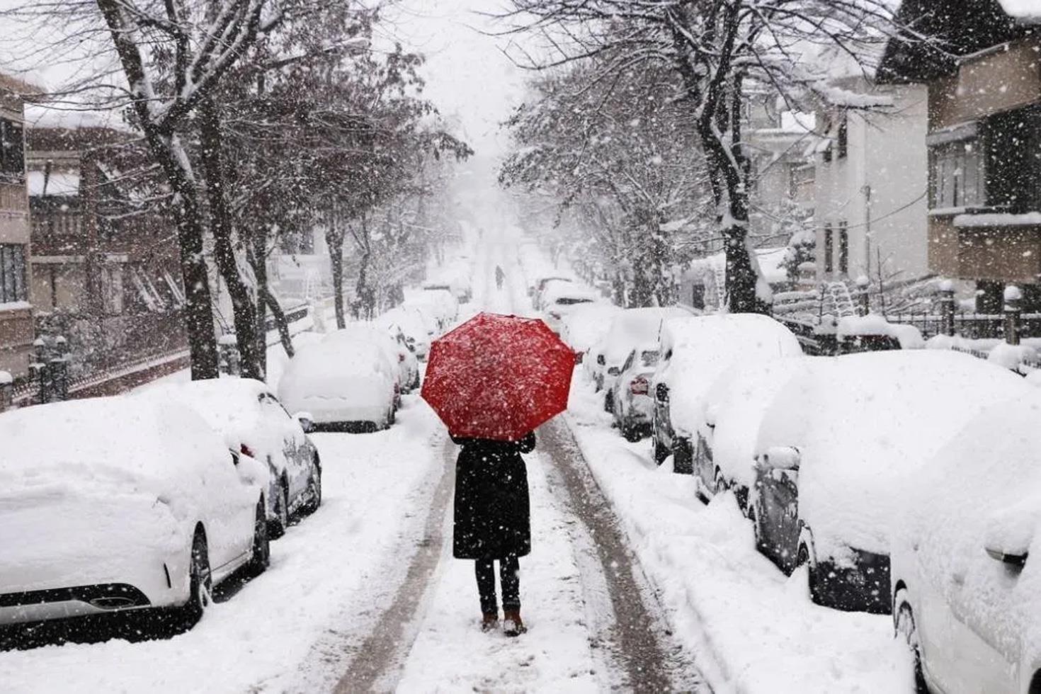 Herkes kar bekliyor! Meteoroloji yılın son tahminini açıkladı