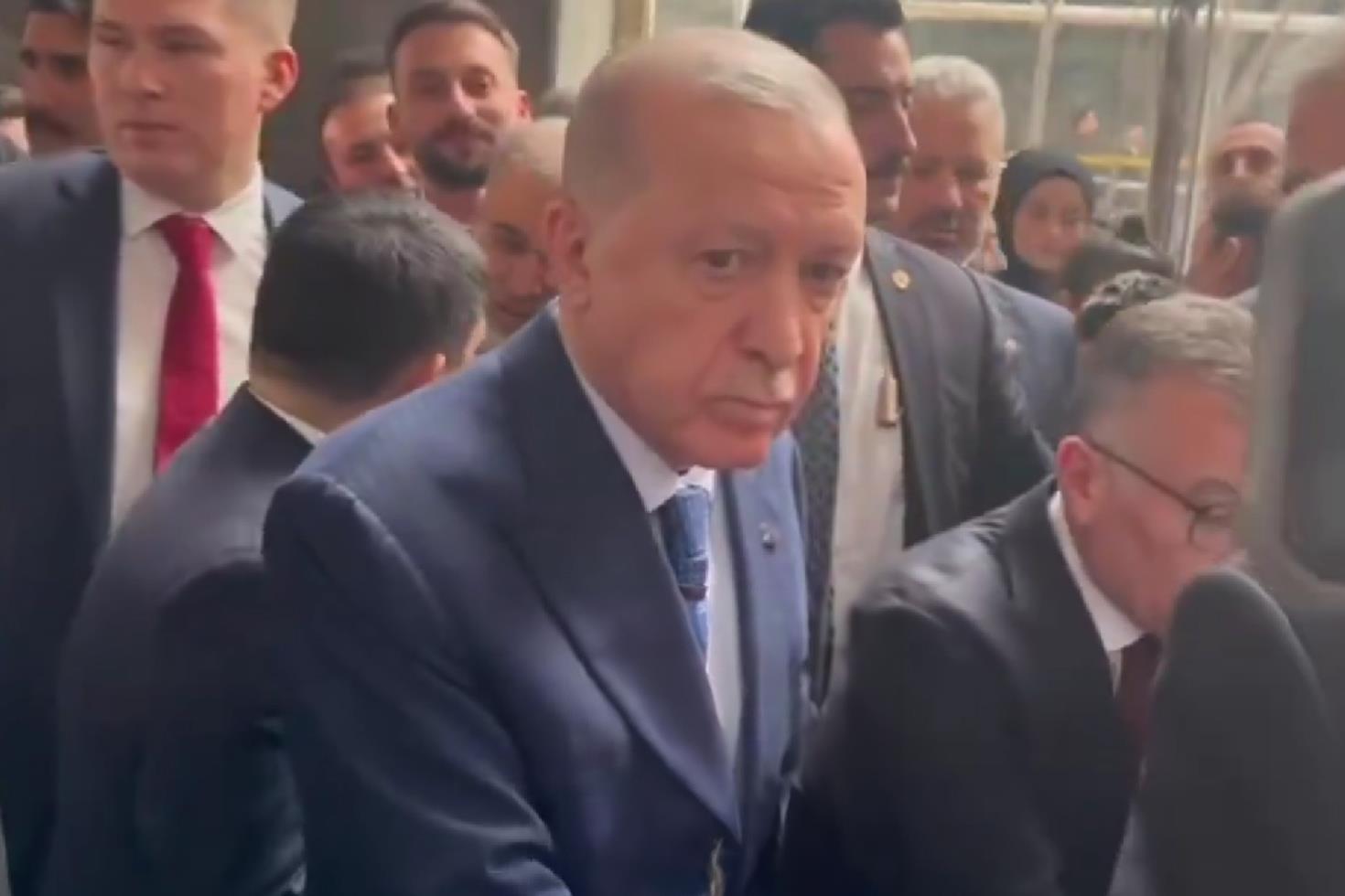 Erdoğan Silah bırakma çağrısı geleceği konusunda umutlu musunuz? sorusunu yanıtsız bıraktı