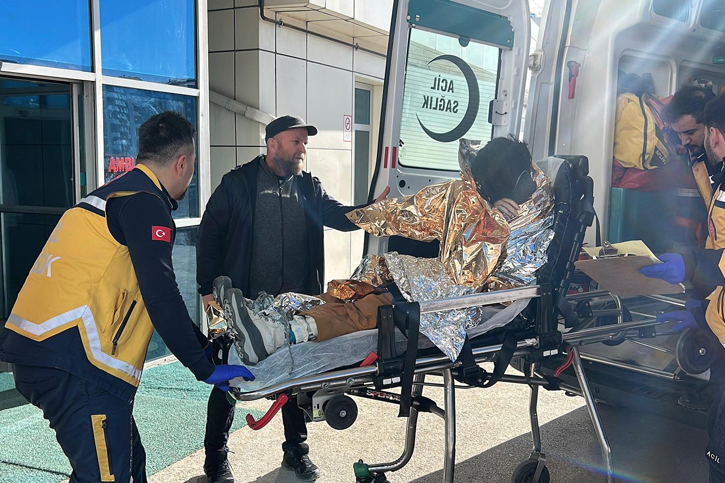 Sivas'ta kayak merkezindeki otelde patlama: 1'i ağır 4 yaralı
