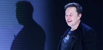 Elon Musk'tan dikkat çeken öneri: Radio Free Europe ve Voice of America kapatılsın