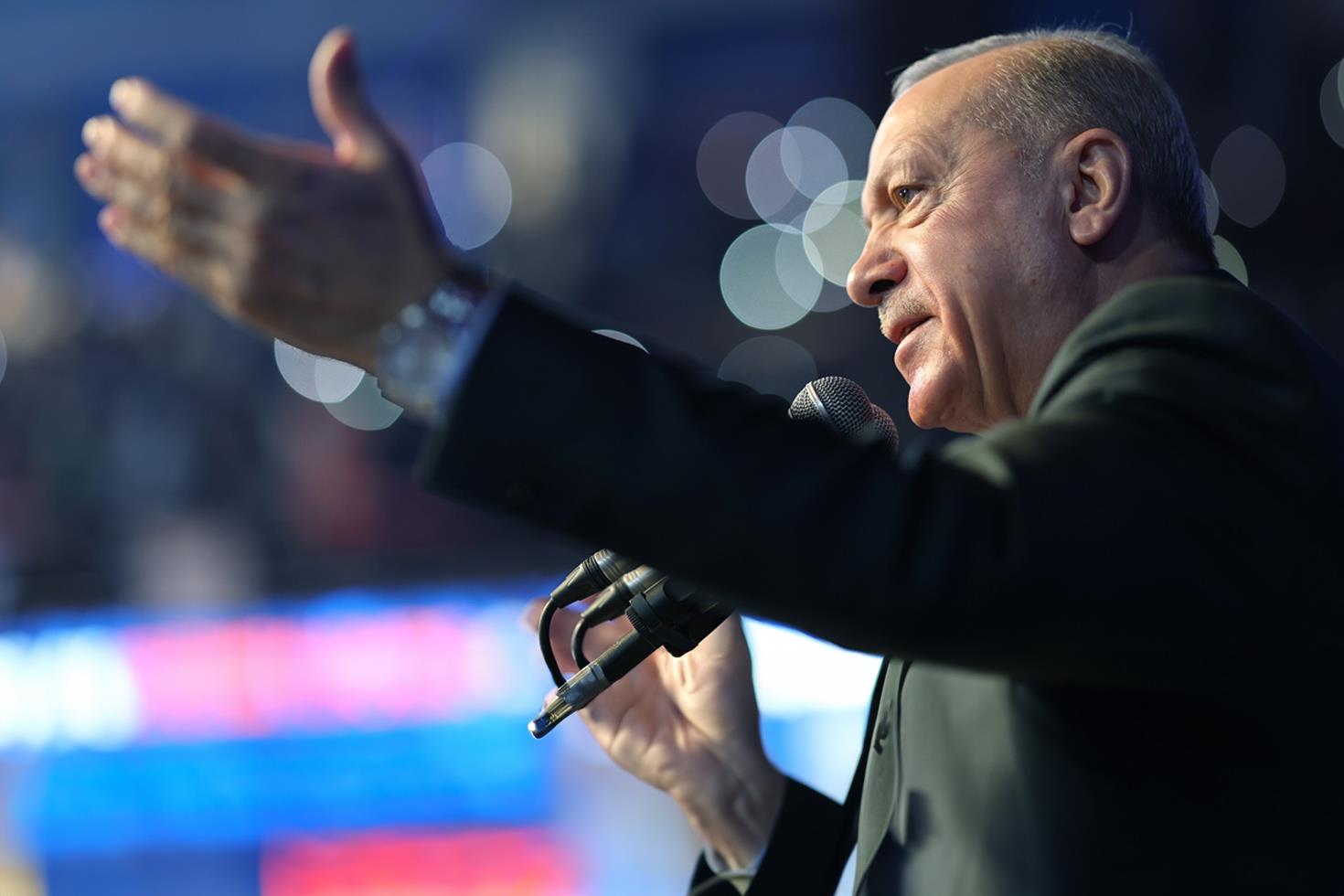 Erdoğan'dan dikkat çeken MKYK hamlesi! Vekillere gel gel yapmış