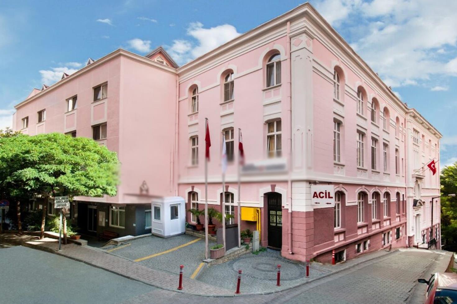 153 yıllık Özel St. Jorj Hastanesi kapatıldı