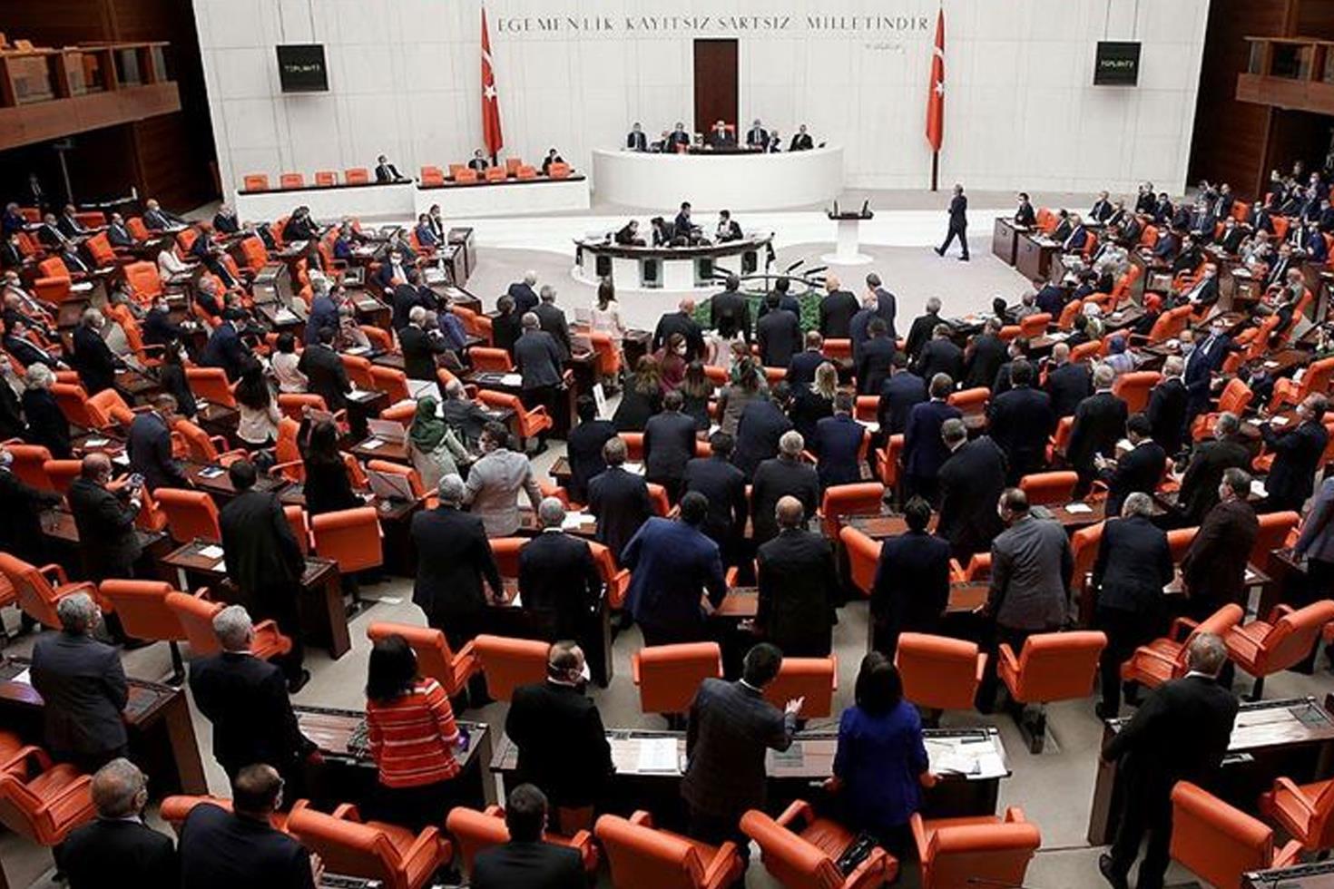 Meclis'te sandalye dağılımı değişti! Seçimden sonra vekil sayısını artıran tek parti var