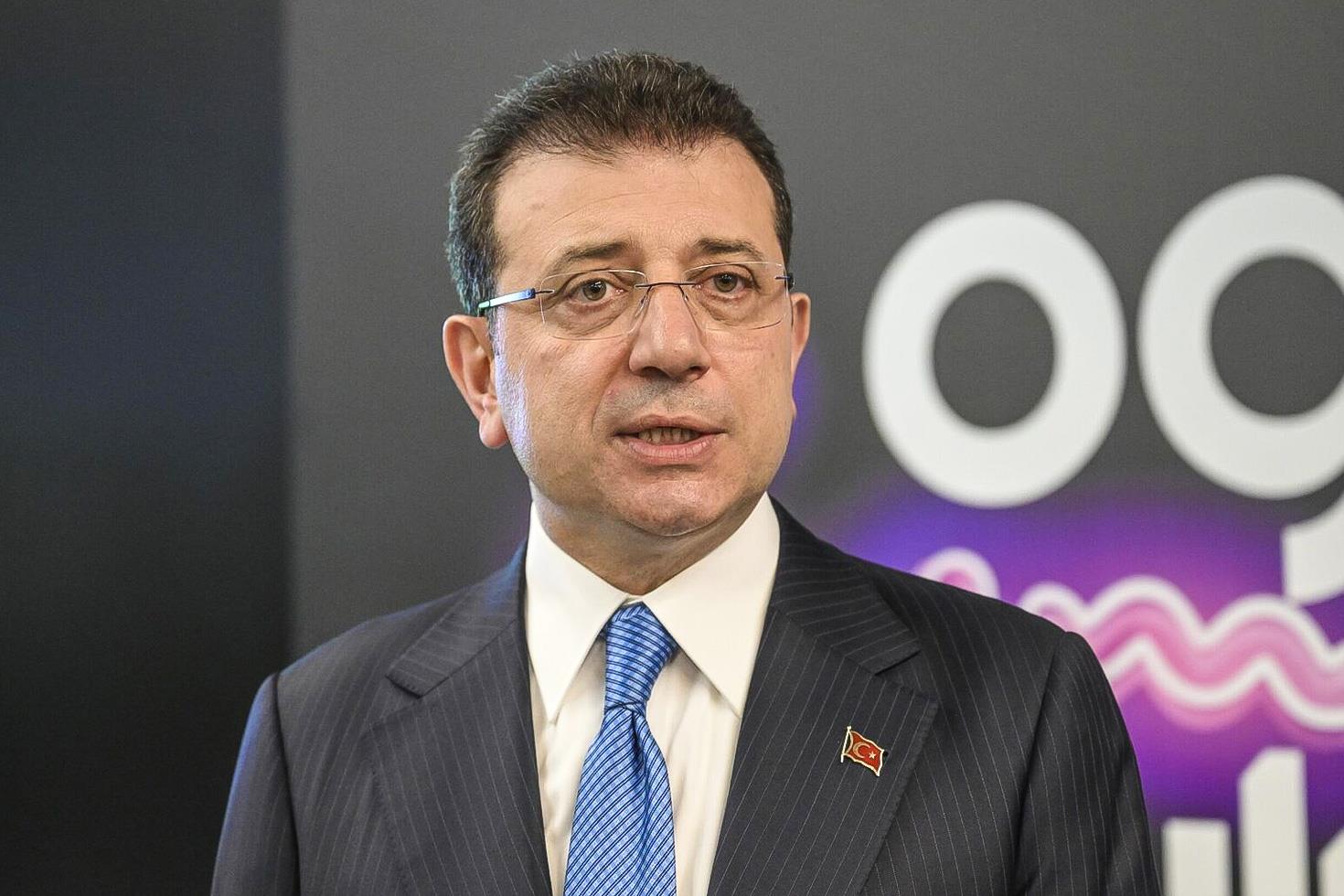 Ekrem İmamoğlu'ndan 14 kişi hakkında suç duyurusu! Aralarında ünlü gazeteciler de var