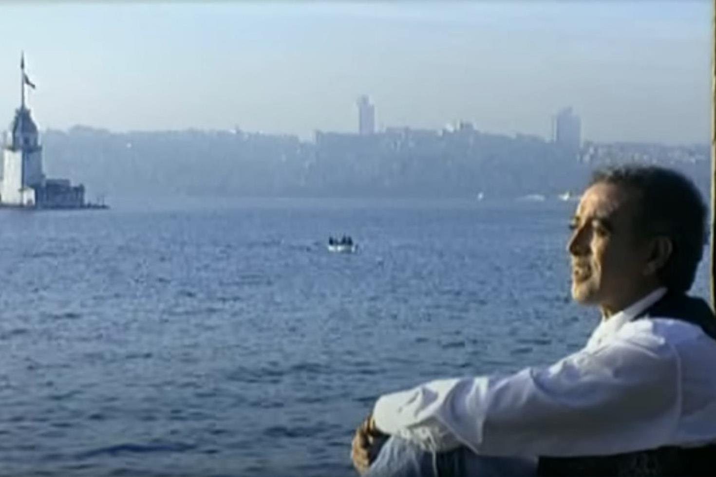 Hayatını kaybeden Edip Akbayram'ın en bilinen şarkısı: Bekle Bizi İstanbul