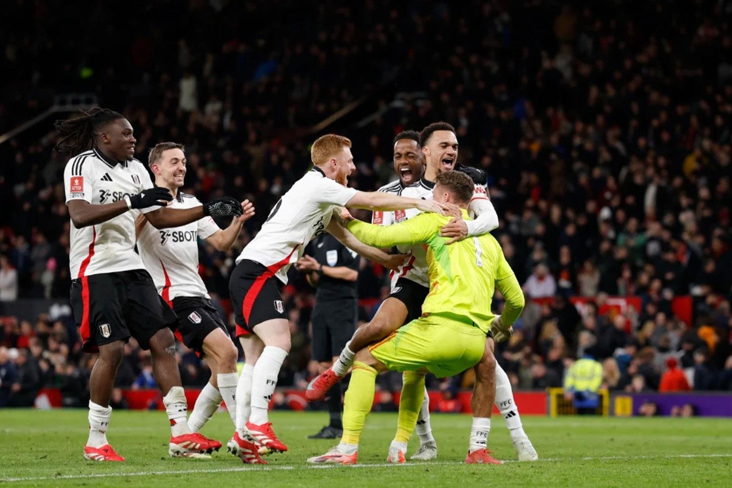 117 yıl sonra gelen zafer: Fulham, Manchester United'ı eledi