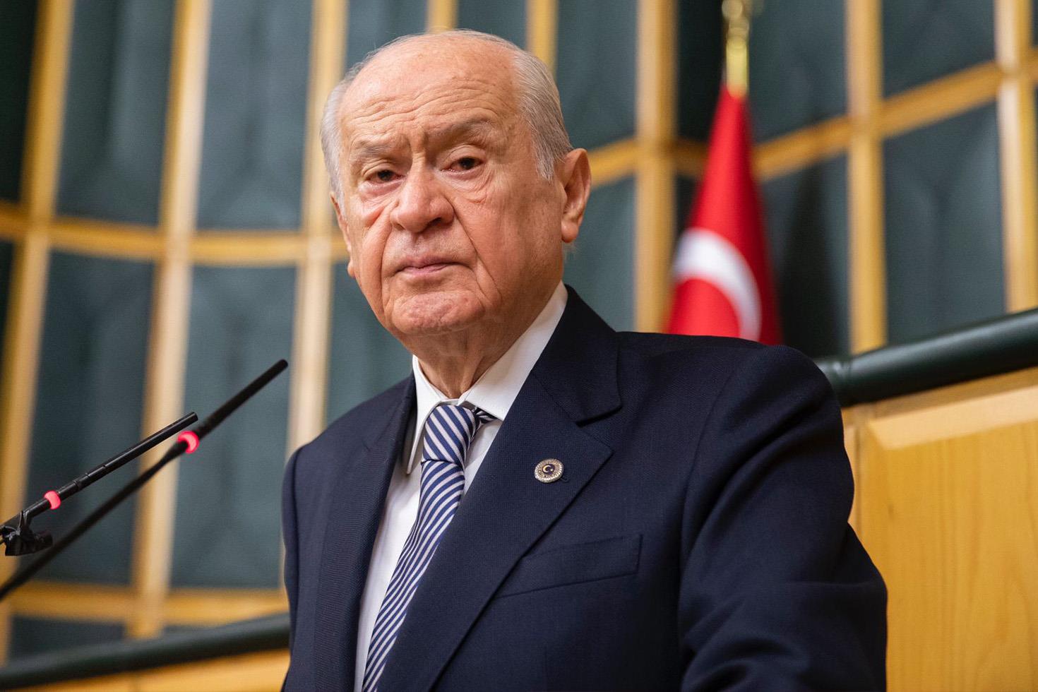 MHP Lideri Bahçeli'nin telefon trafiği sürüyor: CHP'li Tanrıkulu ile dikkat çeken görüşme