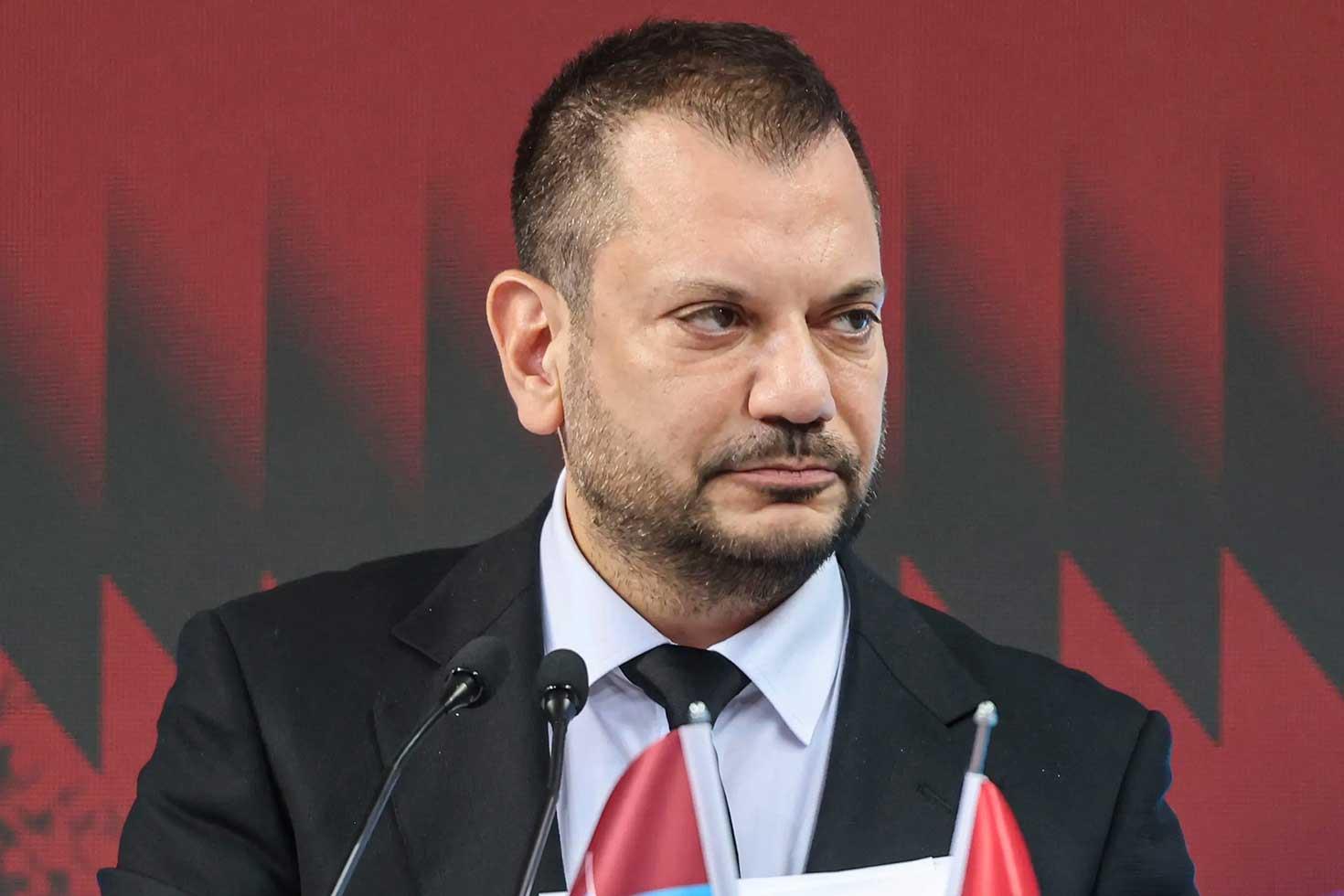 Trabzonspor'un yeni teknik direktörü Fatih Tekke oldu