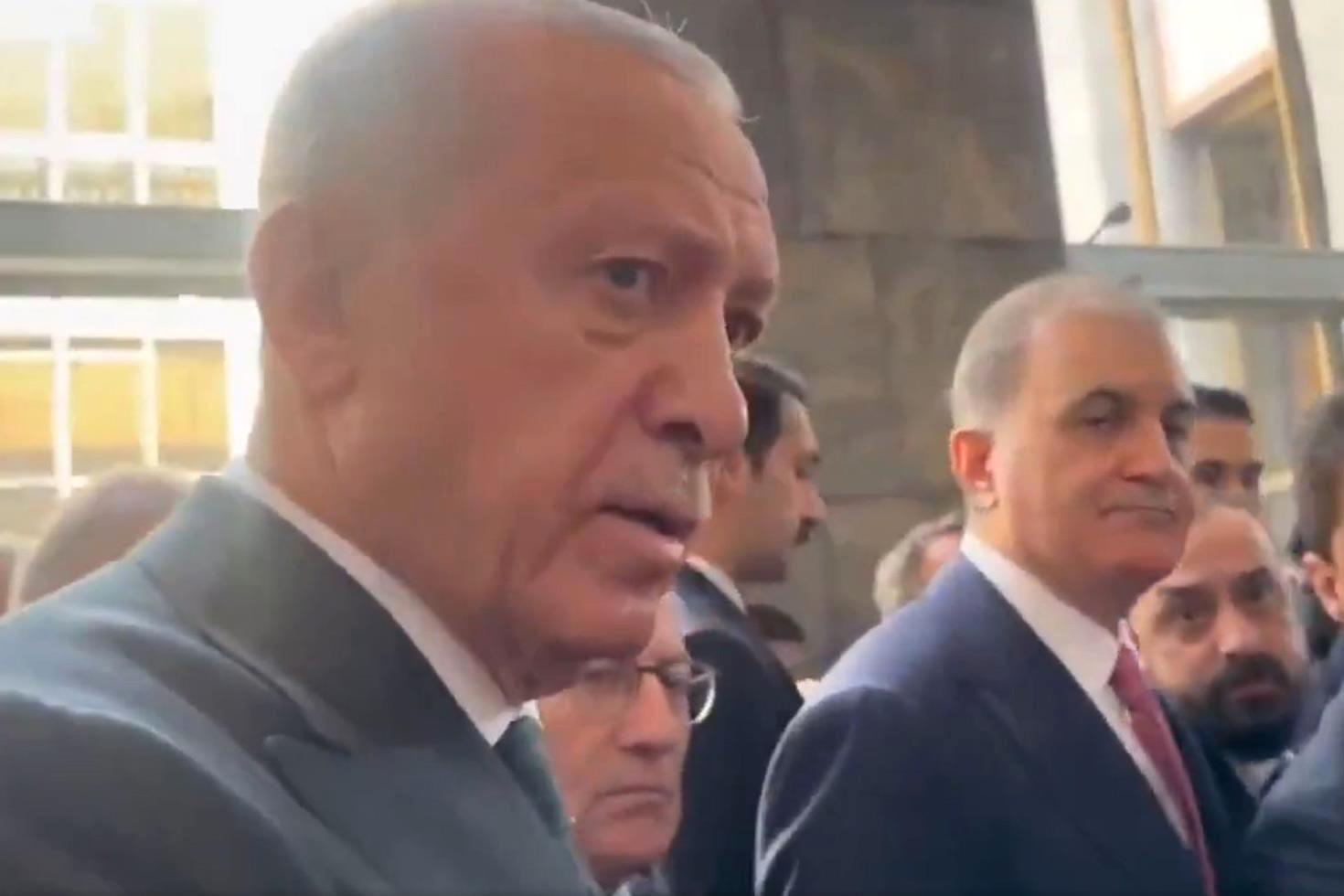 Erdoğan'ı şaşırtan soru: Beni dolduruşa mı getiriyorsun?