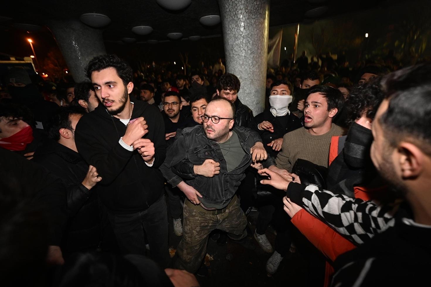 İki büyükşehirde 5 gün boyunca eylemler yasaklandı