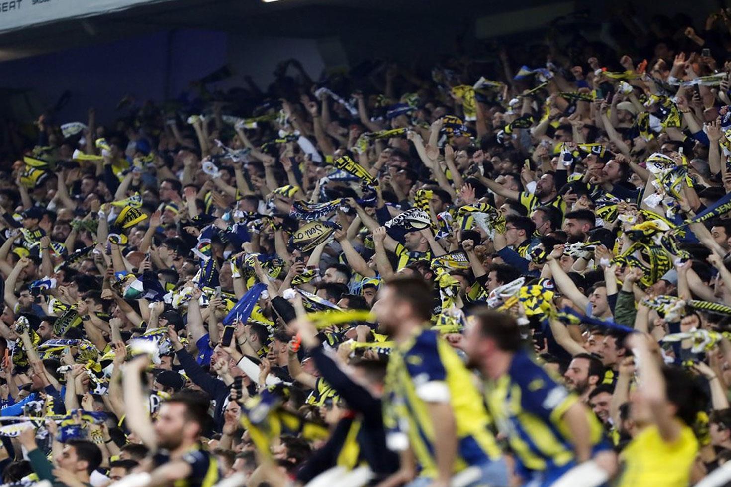 Bavulunu topladı gidiyor! Fenerbahçe'de sürpriz veda