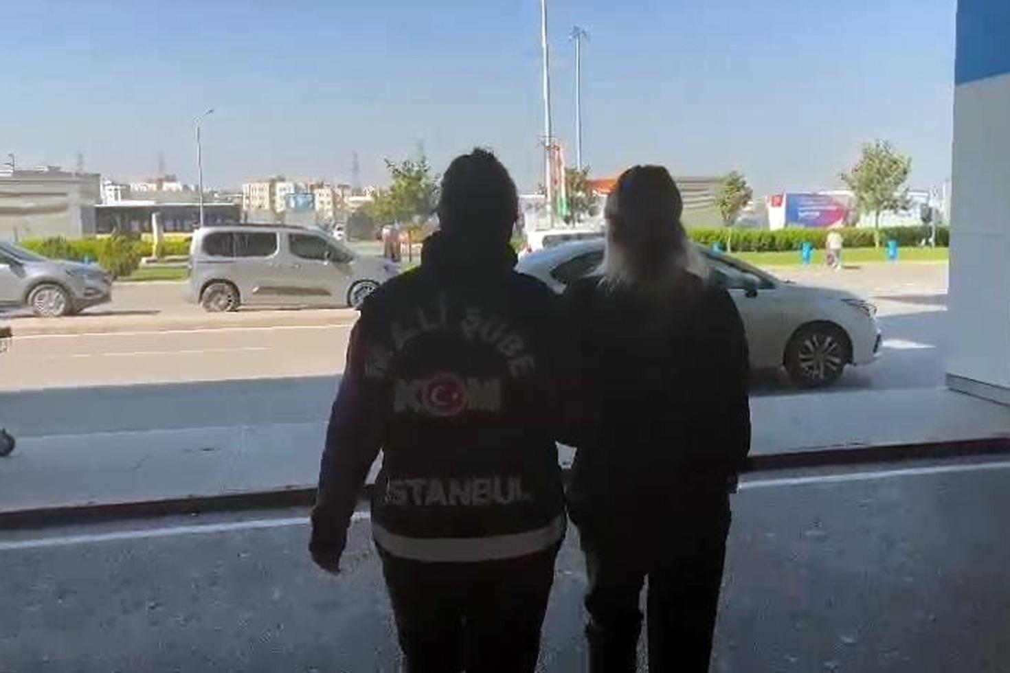 İBB soruşturmasında sayı artıyor! Medya A.Ş. Halkla İlişkiler Müdürü havalimanında gözaltına alındı