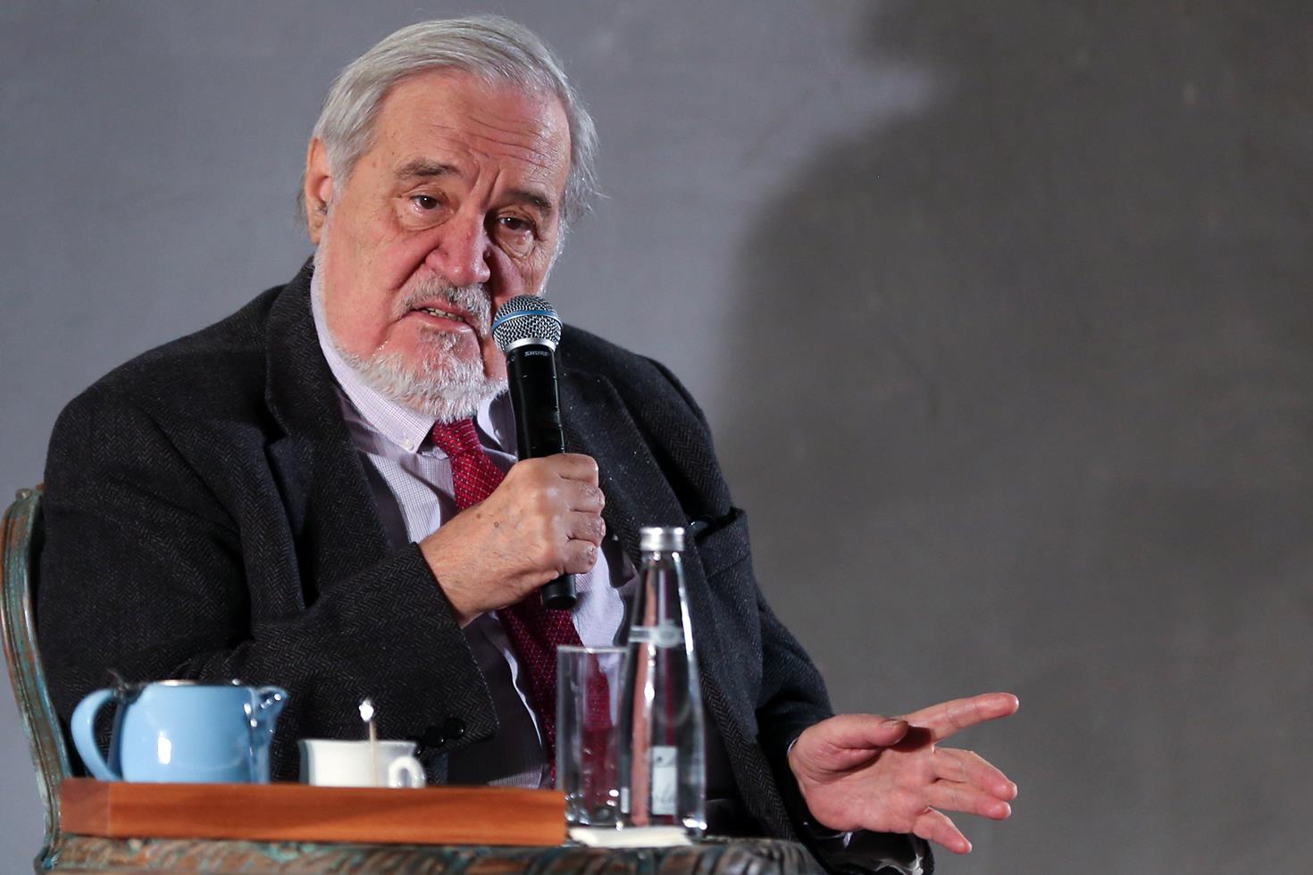 İlber Ortaylı'dan Ekrem İmamoğlu çıkışı: Yıllar geçiyor yöntemler değişmiyor