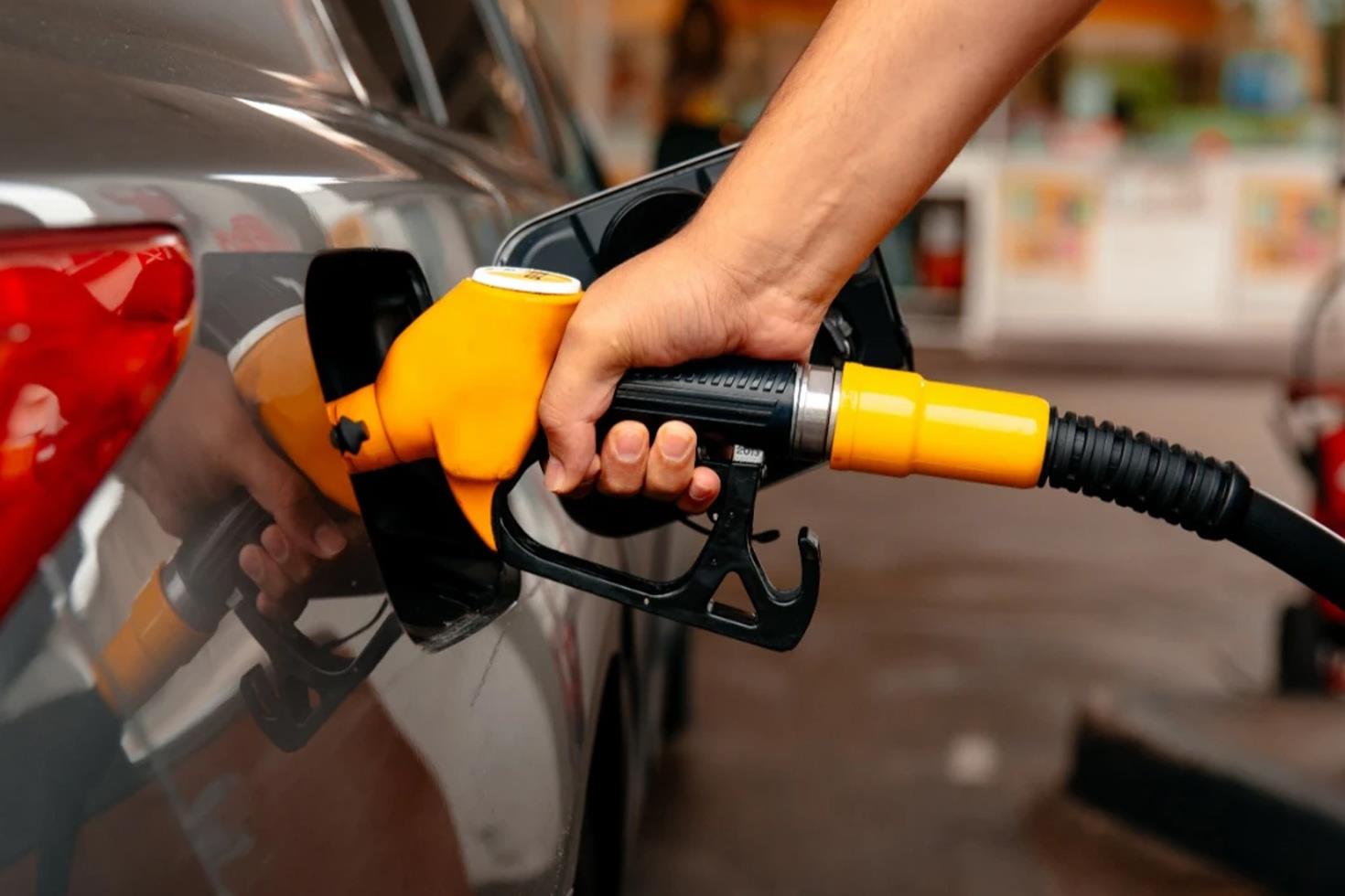 Benzin, motorin ve otogaza zam bekleniyor