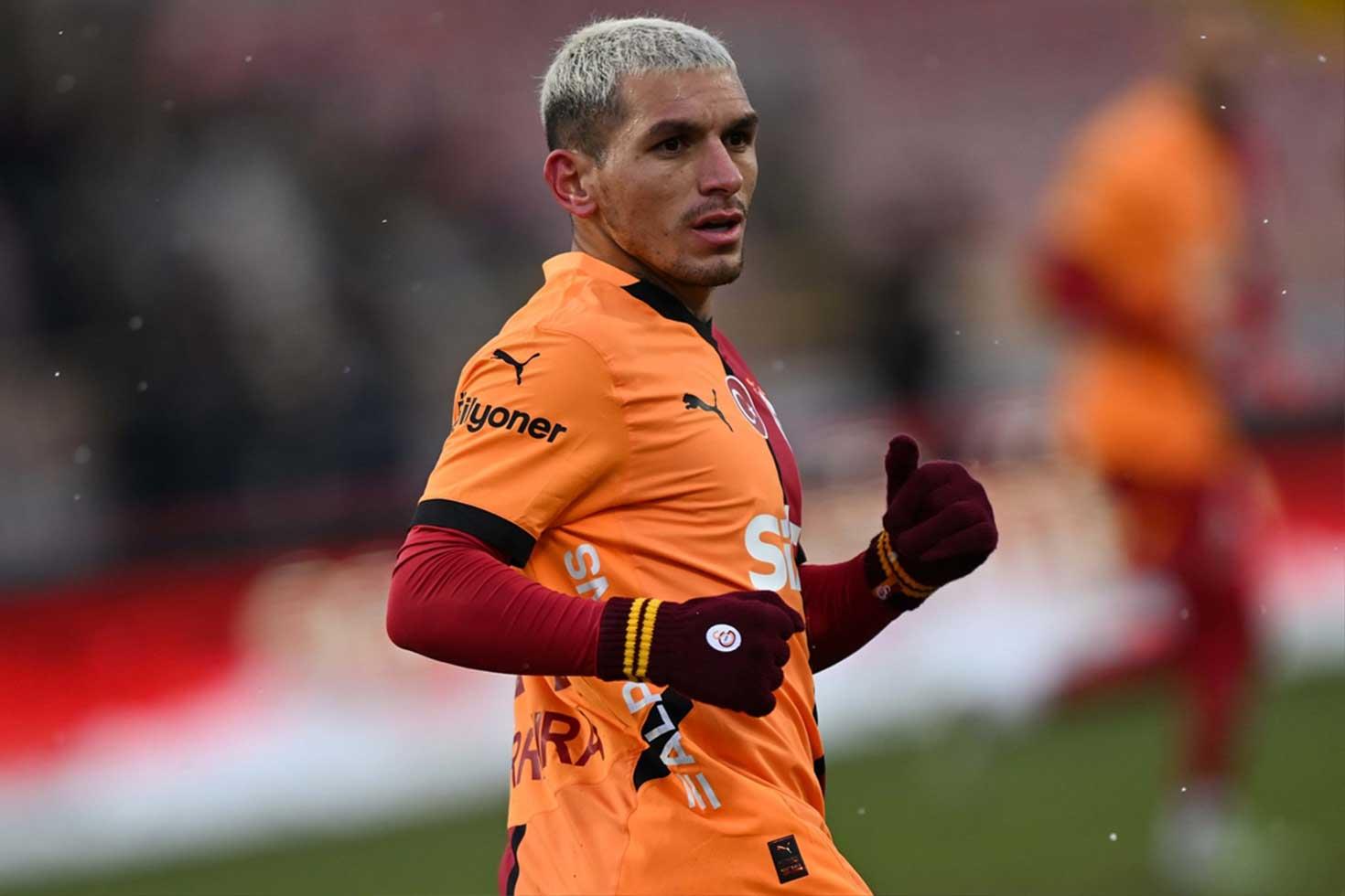 Galatasaray'dan ayrılacak! Torreira'nın yeni takımını menajeri duyurdu
