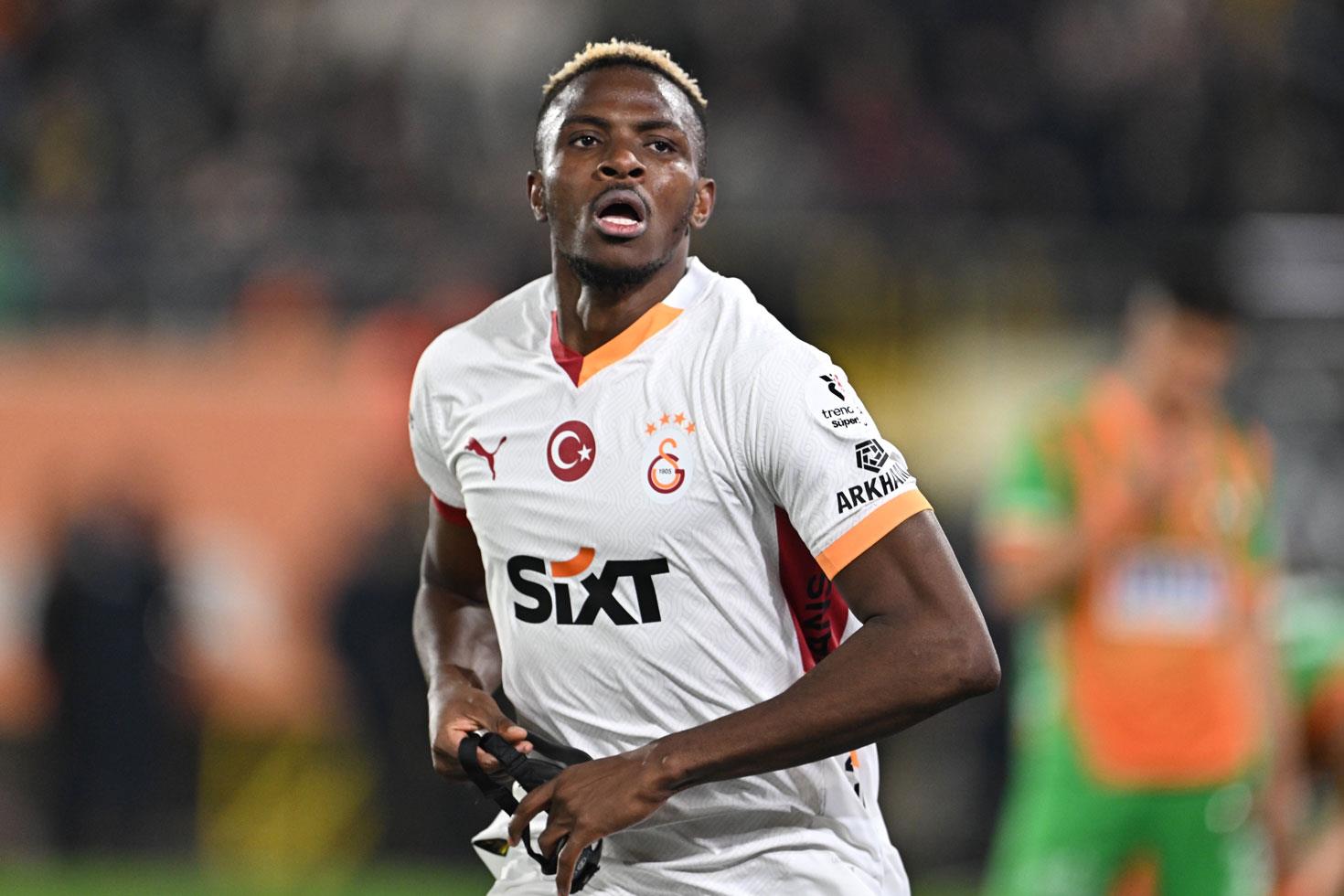 Osimhen için Napoli'ye teklif yapan Galatasaray'a büyük şok