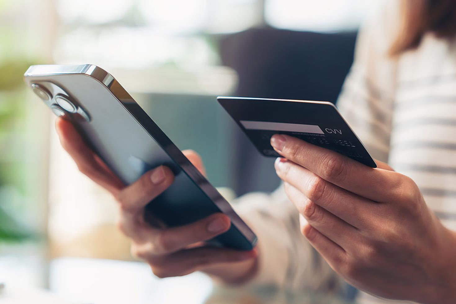 Cep telefonunda bu uygulamayı kullananlar bankalara erişemiyor