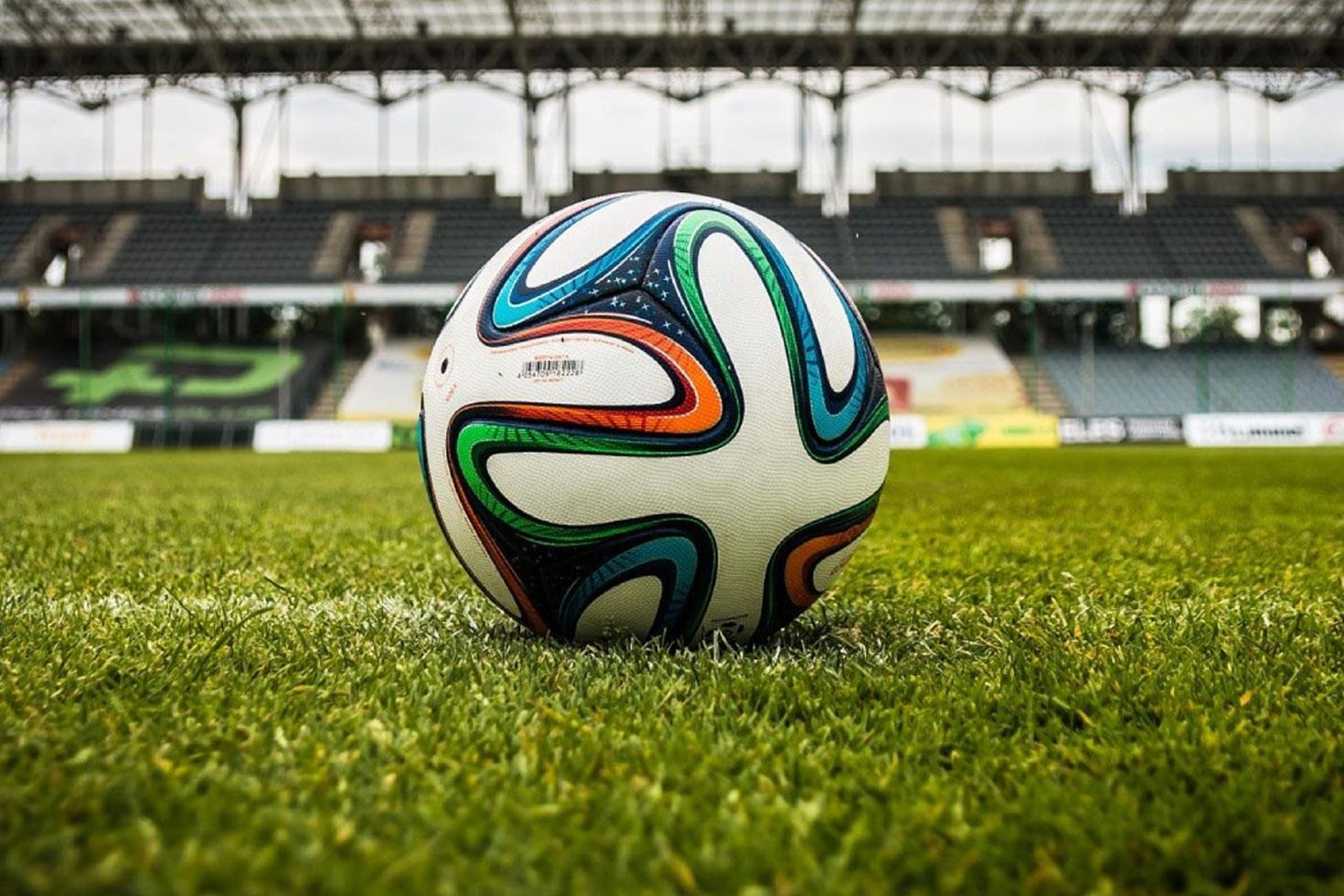 Kaleciler yandı! Futbola tam 7 yeni kural geldi