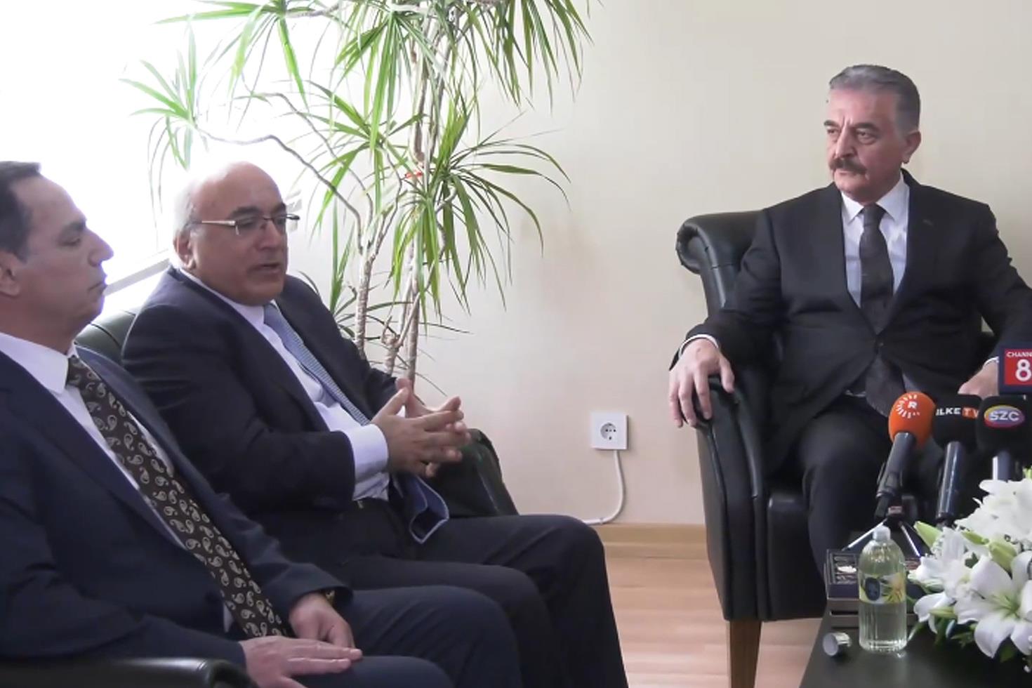 MHP-DEM bayramlaşmasına İmamoğlu atışması damga vurdu