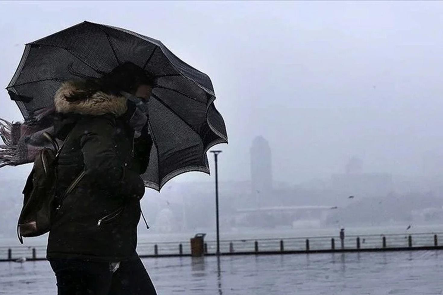 İstanbul yağışlı havanın etkisine girecek! Kar uyarısı yapıldı