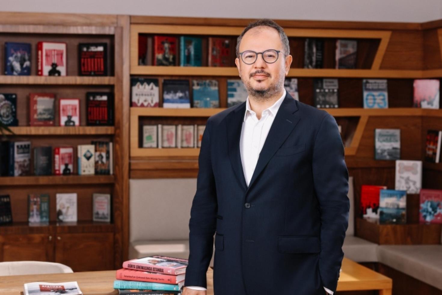 İBB Kültür A.Ş. Müdürü Murat Abbas ev hapsi tedbiriyle tahliye edildi