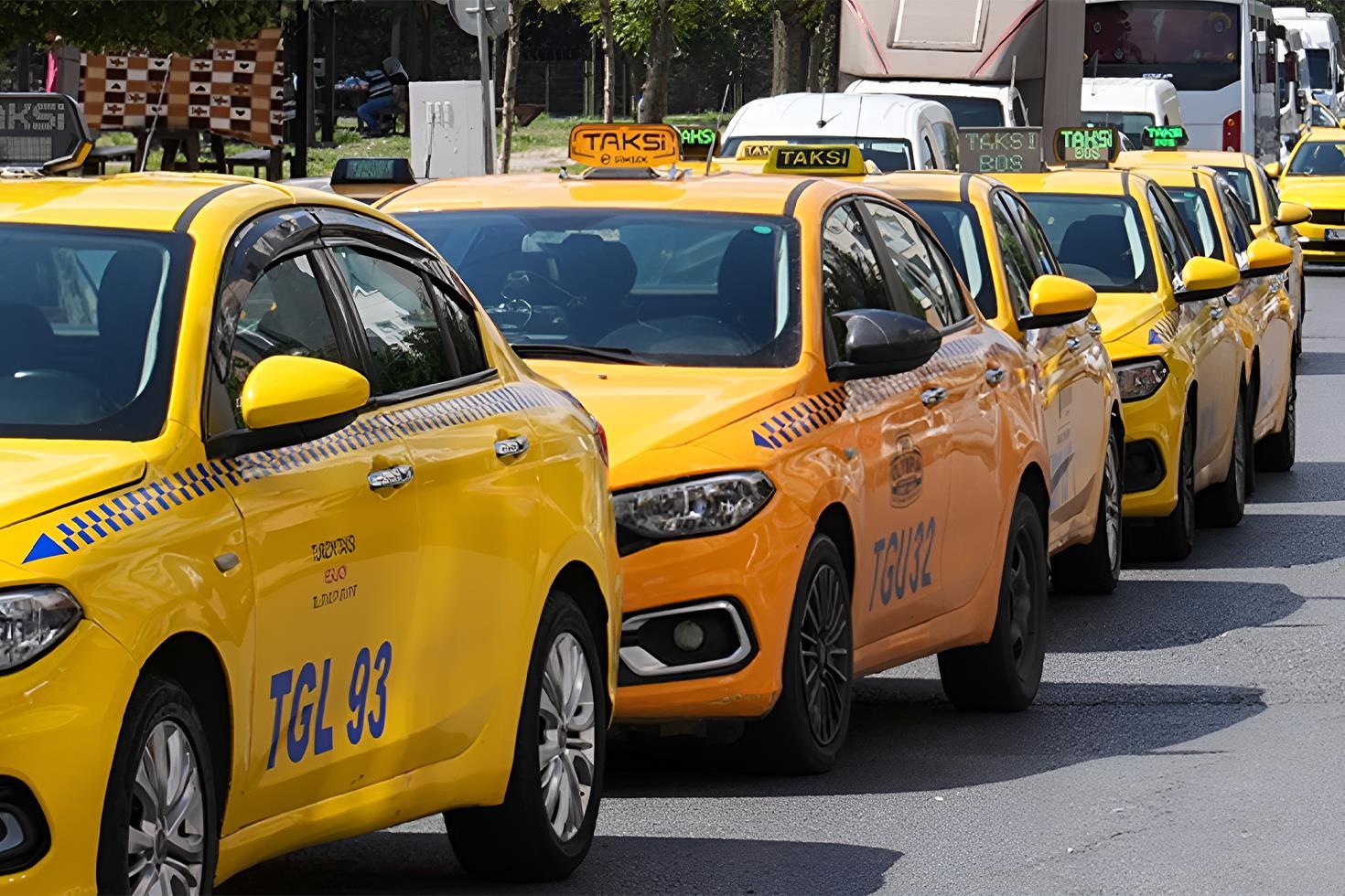 İBB Meclisi'nden kente 2 bin 500 taksi için onay çıktı