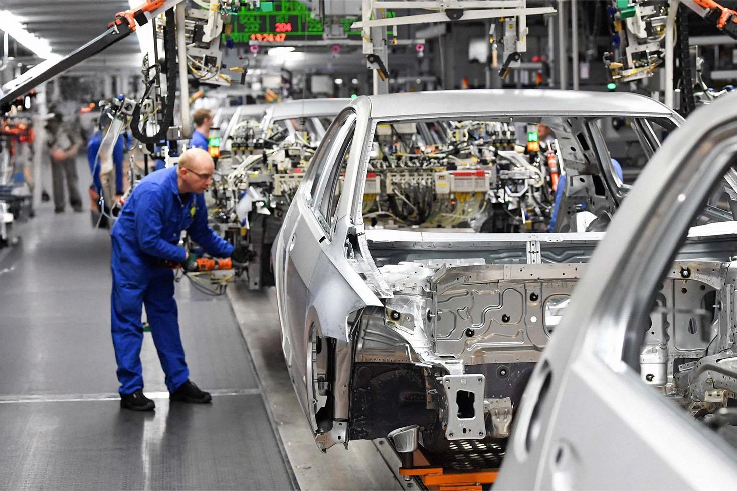 Ford otomobil satışlarında ek gümrük vergisi düzenlemesine gidiyor