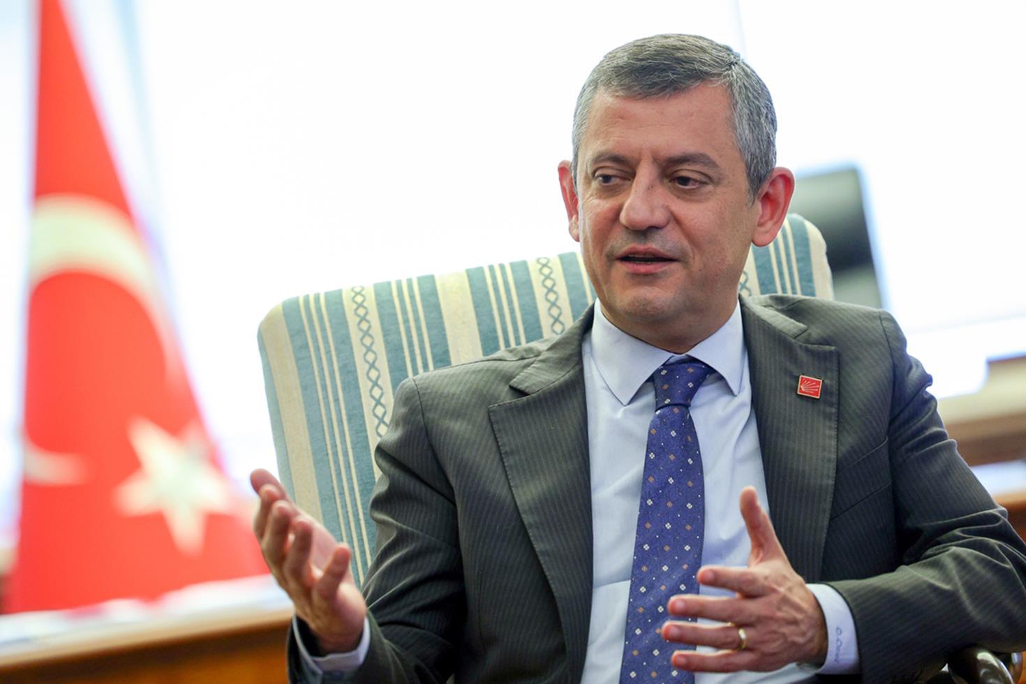 Ara seçim Özgür Özel'e soruldu! Yanıtı siyasi kulisleri hareketlendirecek cinsten