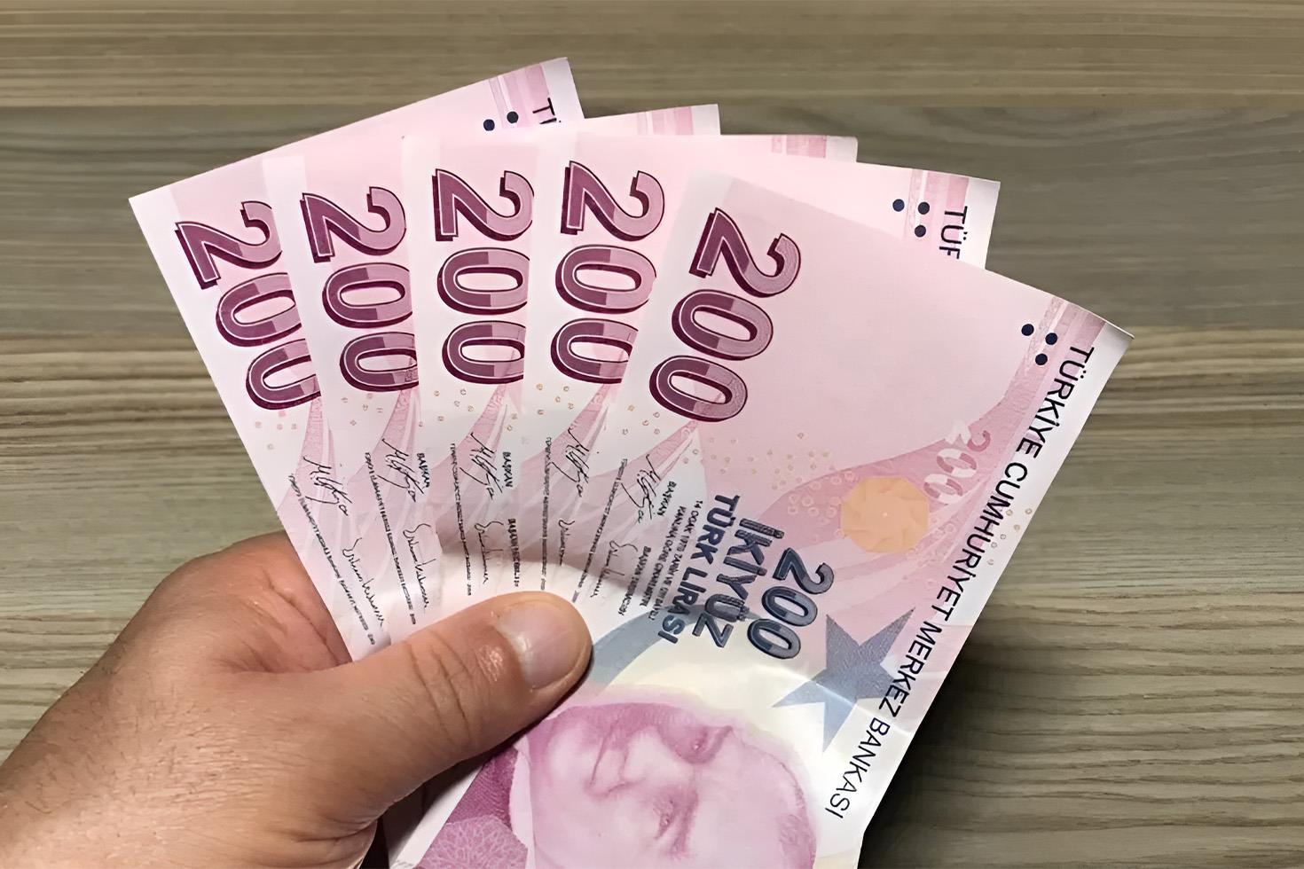 Bir oyun firması 200 bin lira net maaşla çalışacak eleman arıyor
