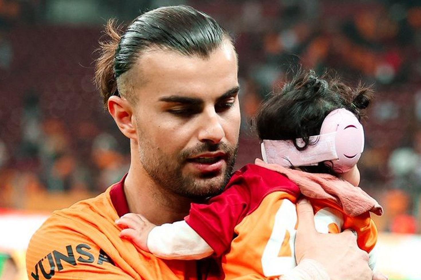 Galatasaraylı futbolculardan şampiyonluk sonrası ilk sözler: 16 aylık kızımın 3. şampiyonluğu