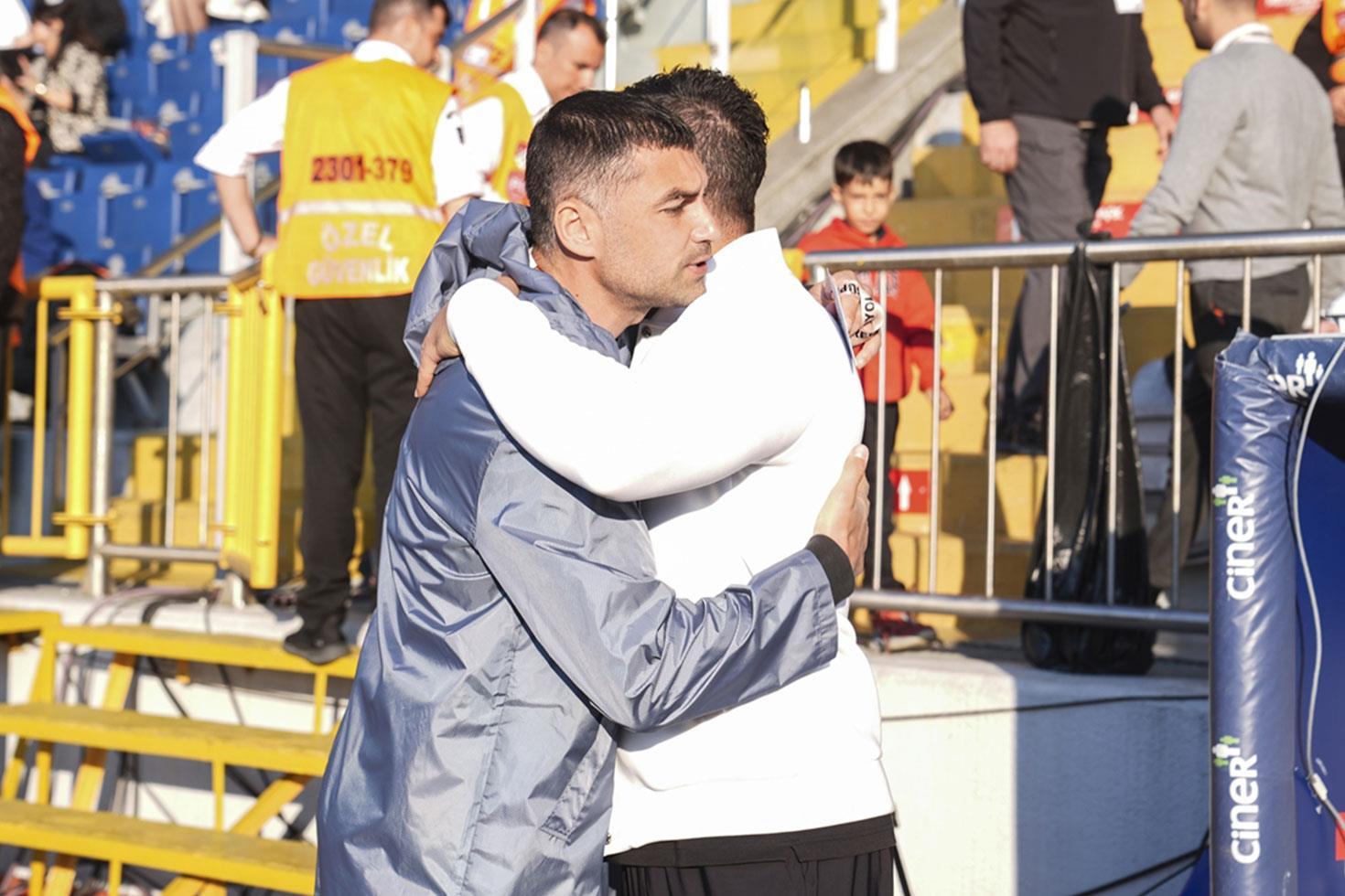 Çağdaş Atan ve Burak Yılmaz arasında kriz! Özrünü kabul etmedi