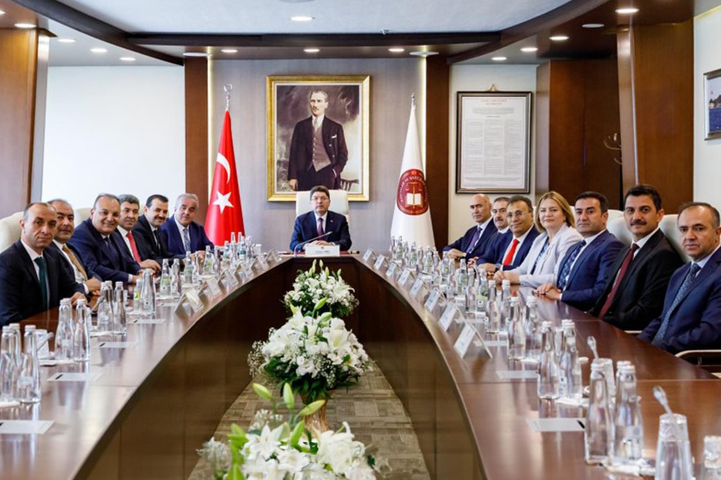 HSK'da yeni daire başkanları seçildi