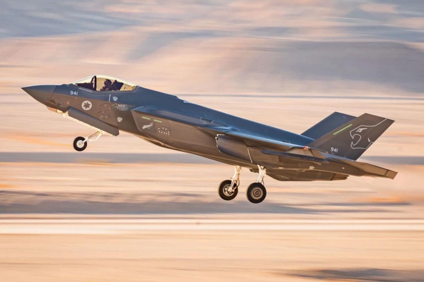 İran: İsrail'e ait bir F-35 düşürüldü, pilotu yakalandı