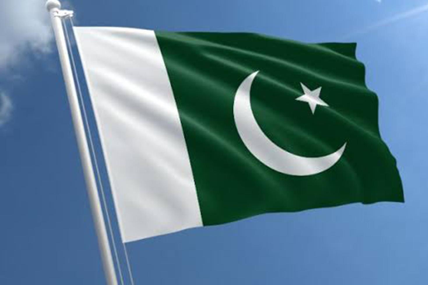 Pakistan'da askeri konvoya bombalı saldırı: 13 ölü