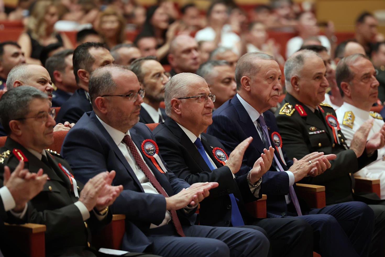 TSK'da devrim gibi değişiklik! Komuta kademesinin yaş haddi uzatılıyor