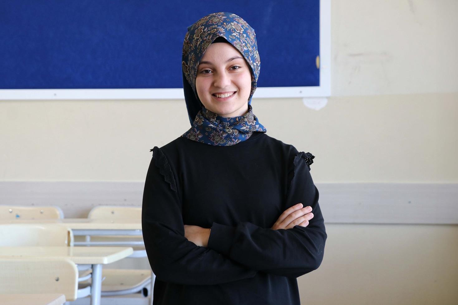 6 Şubat'ta kaybettiği babasına verdiği sözü tuttu, LGS'den tam puan aldı