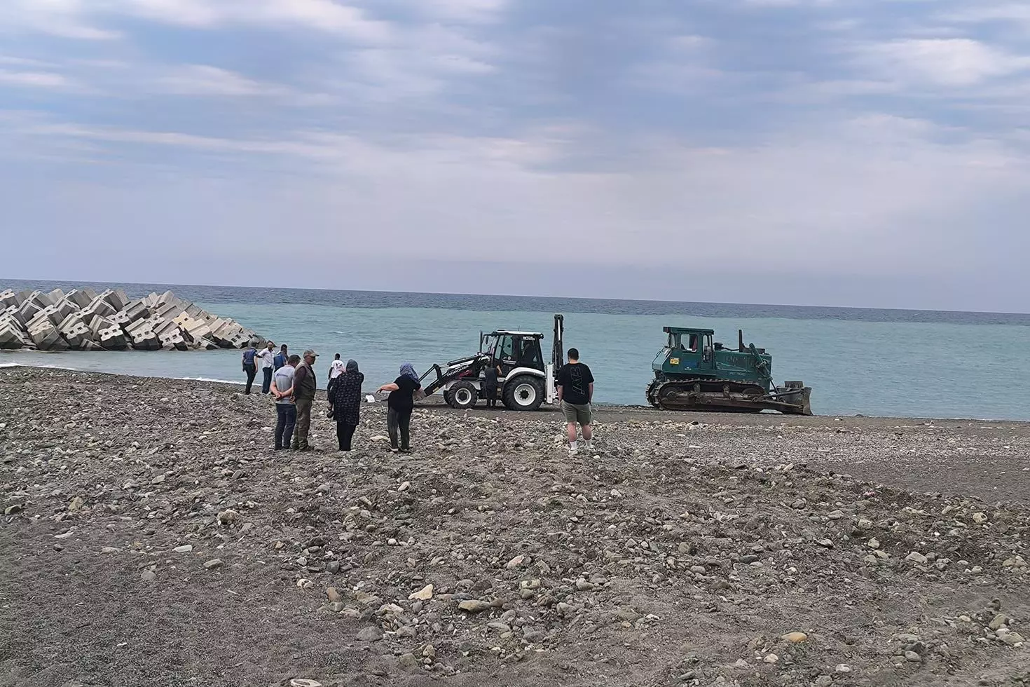 İş makinesinin altında kalan kadın hayatını kaybetti