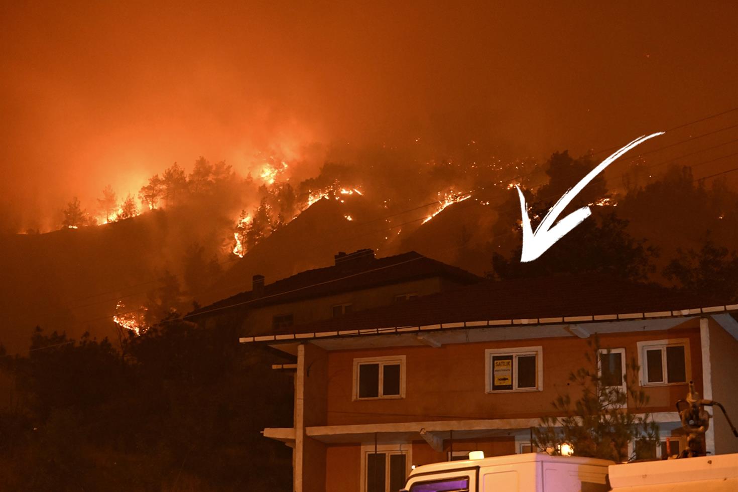 Karabük 5 gündür yanıyor! Yangının büyüklüğü kamerada